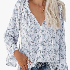 Pretty white and blue blouse. Size medium